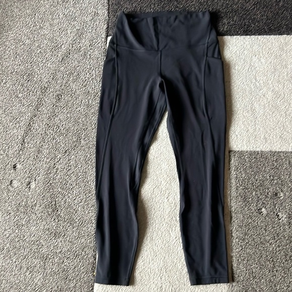 lululemon athletica Pants - Lululemon Black Yoga Pants 2 Side Pockets, Waistband Pocket - 8